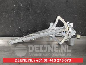 Mitsubishi L200 Ruitmechaniek achter O605515 foto 3