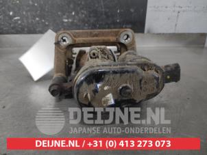 Kia Carens Rear brake calliper, right O605725 photo 2