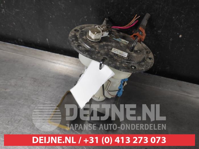 Gebruikte Tank element Pomp Hyundai Tucson (JM) 2.0 16V CVVT 4x2 Prijs € 50,00 Margeregeling aangeboden door V.Deijne Jap.Auto-onderdelen BV