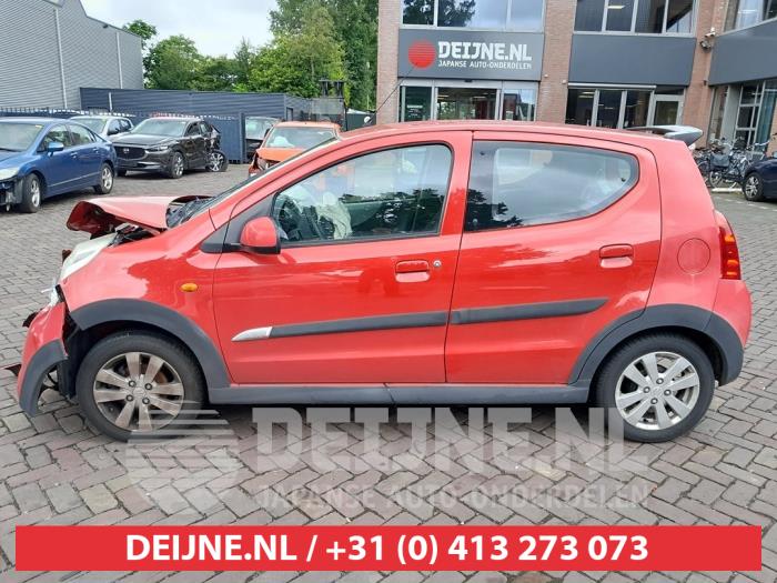 Suzuki Alto Portierruit 4Deurs links-achter O606341
