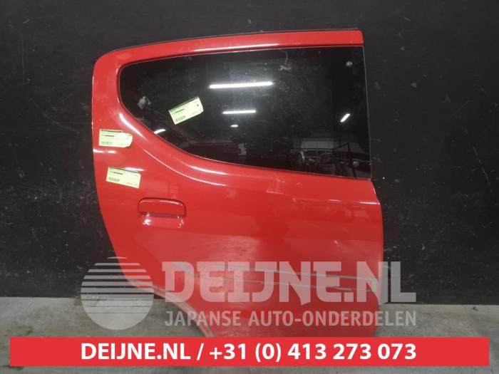 Suzuki Alto Portier 4Deurs rechts-achter O606349