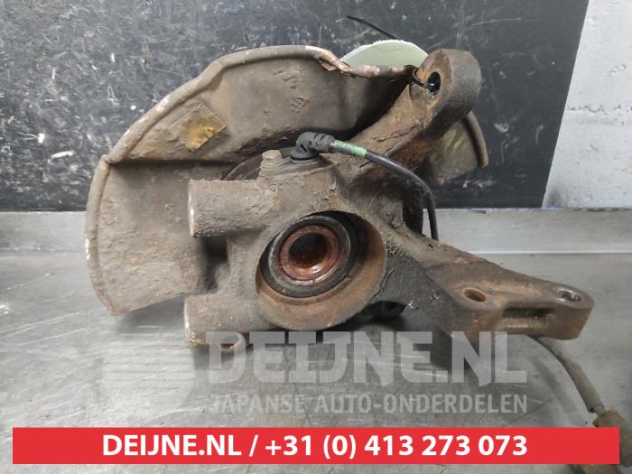 Hyundai Tucson Fusee links-voor O606414