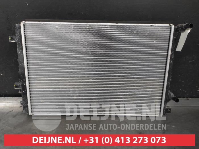 Gebruikte Radiateur Kia Niro II (SG2) e-Niro 64.8 kWh Prijs € 250,00 Margeregeling aangeboden door V.Deijne Jap.Auto-onderdelen BV
