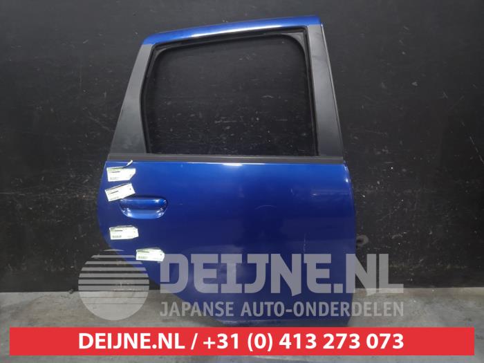 Mitsubishi Colt Portier 4Deurs rechts-achter O606618