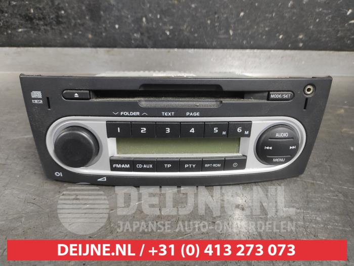 Mitsubishi Colt Radio O606627