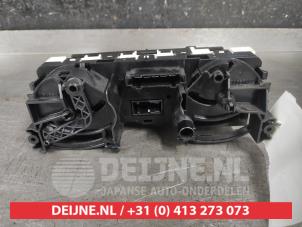 Mitsubishi Colt Heater control panel O606628 photo 2