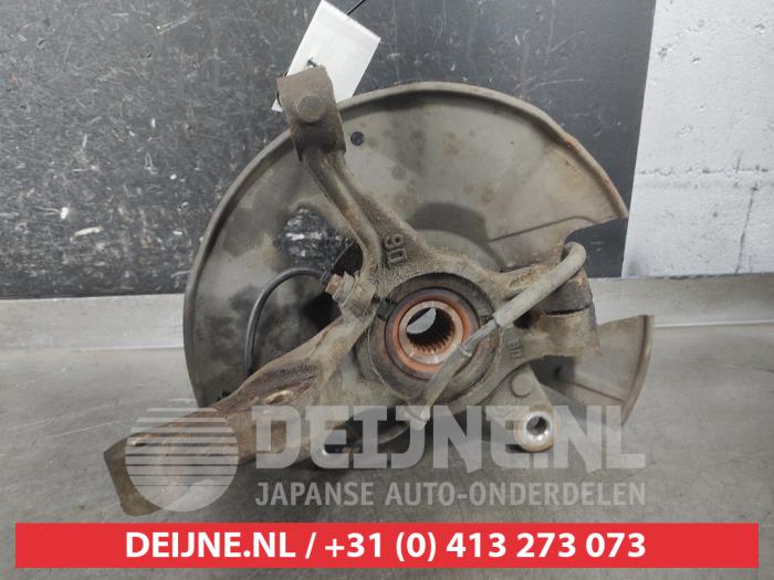 Mazda 2 Fusee rechts-voor O606754