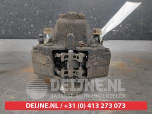 Lexus IS Remklauw (Tang) links-achter O606816 foto 3