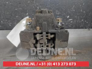 Lexus IS Remklauw (Tang) rechts-achter O606817 foto 3