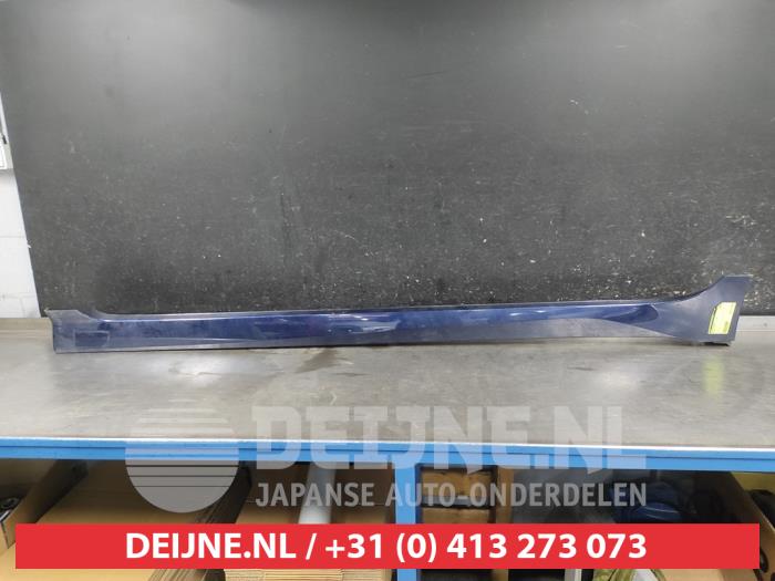 Nissan Leaf Seitenschürze links O606897