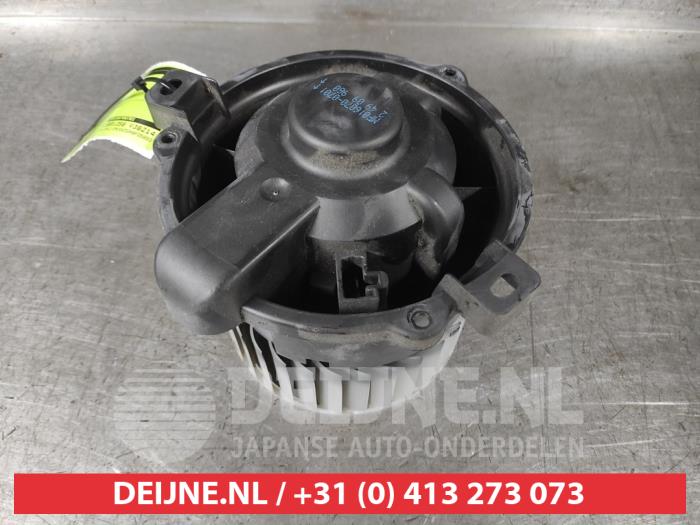 Mitsubishi Colt Kachel Ventilatiemotor O606959