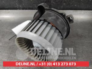 Mitsubishi Colt Heating and ventilation fan motor O606959 photo 2