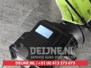 Toyota Yaris Cross Wiper switch O606986 photo 2