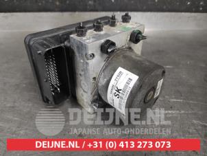 Gebruikte ABS Pomp Hyundai iX35 (LM) 1.7 CRDi 16V Prijs € 50,00 Margeregeling aangeboden door V.Deijne Jap.Auto-onderdelen BV