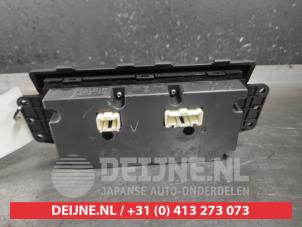 Mazda 6 Heater control panel O607372 photo 2