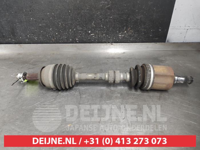 Nissan X-Trail Aandrijfas links-voor O607803