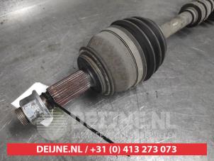 Nissan X-Trail Front drive shaft, left O607803 photo 2