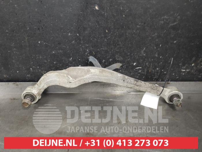 Nissan X-Trail Draagarm rechts-achter O607810