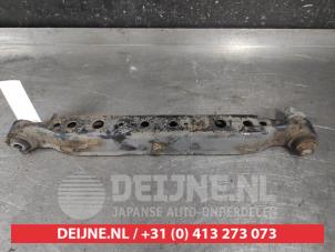 Nissan X-Trail Draagarm rechts-achter O607812 foto 2