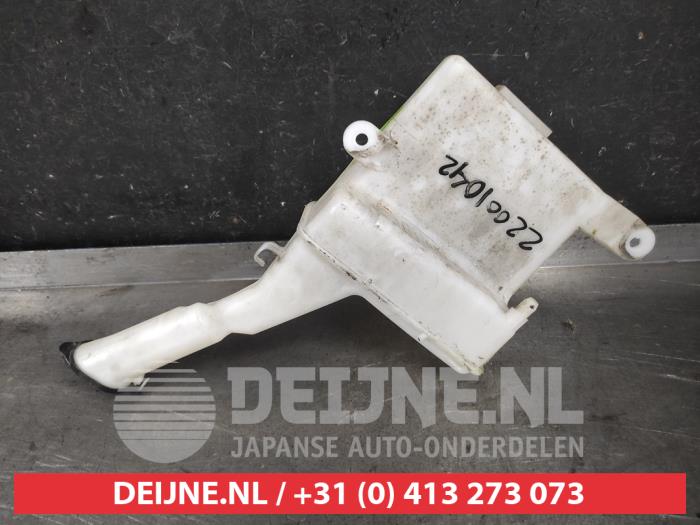 Toyota Yaris Verso Ruitensproeiertank voor O607858