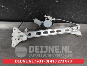 Suzuki Swift Window mechanism 2-door, front right O607855 photo 2