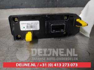 Gebruikte Schakelaar Koplamp Ihv Kia Proceed (CD) 1.0i T-GDi 12V Prijs € 50,00 Margeregeling aangeboden door V.Deijne Jap.Auto-onderdelen BV