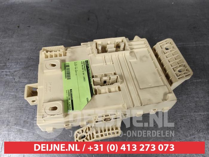 Kia Pro Ceed Fuse box O608001