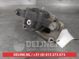Suzuki Swift Remklauw (Tang) rechts-voor O608108 foto 3