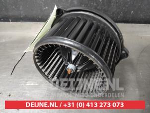 Kia Stonic Heizung Belüftungsmotor O608391 foto 3