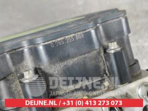 Nissan Micra ABS Pumpe O608425 foto 3