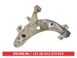 Subaru Forester Draagarm onder links-voor O608502 foto 2