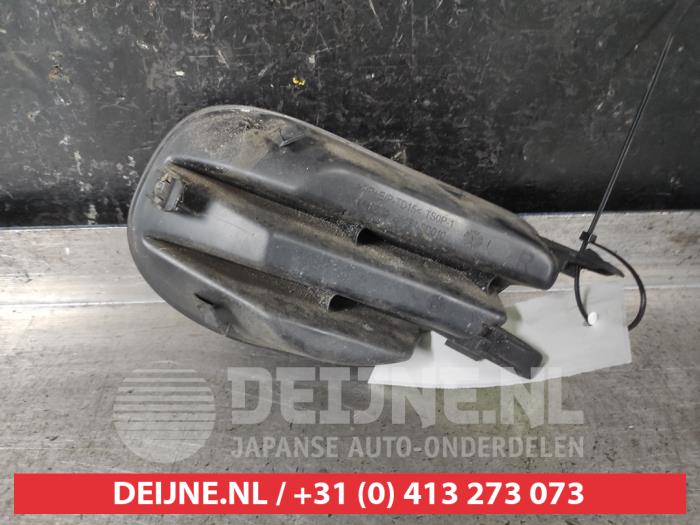Toyota Yaris Bumper grille O608629