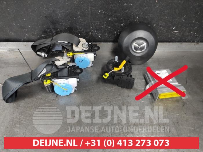 Mazda CX-5 Vollzähligkeit Airbags O608729