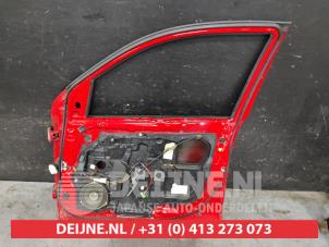 Mazda 2 Portier 4Deurs rechts-voor O608791 foto 3