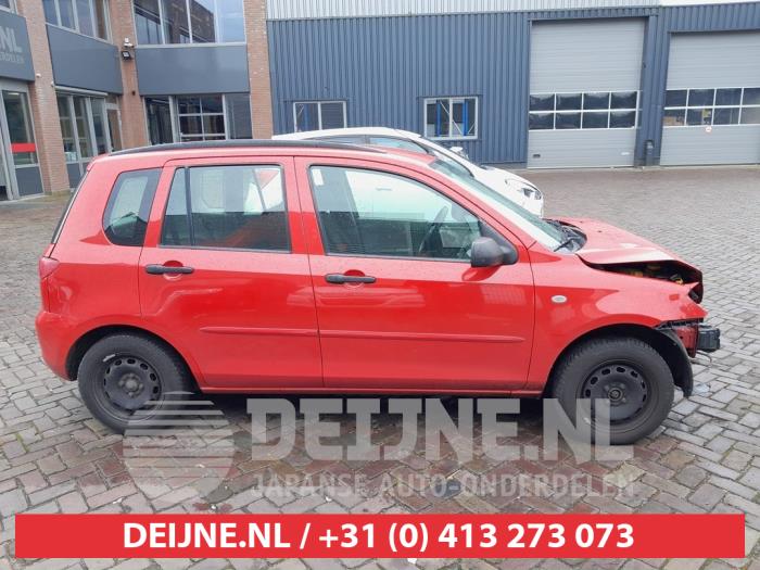 Mazda 2 Portierruit 4Deurs rechts-voor O608792