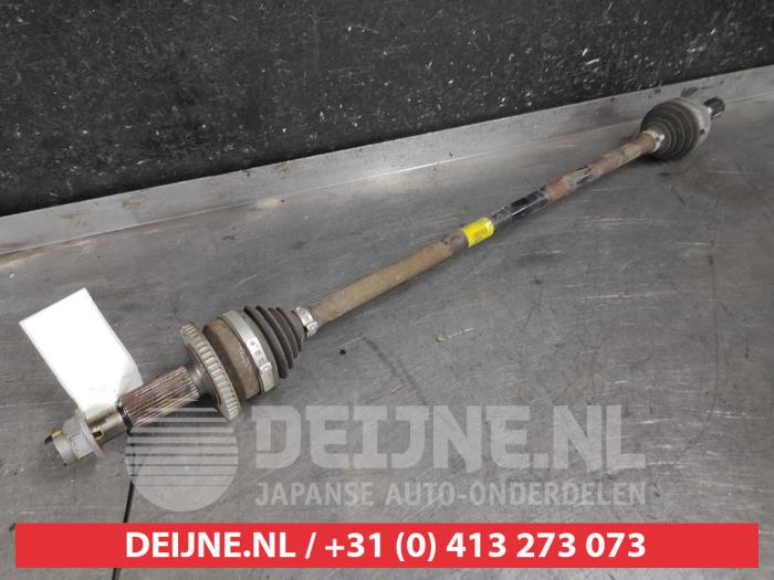 Kia Sorento Aandrijfas rechts-achter O608827