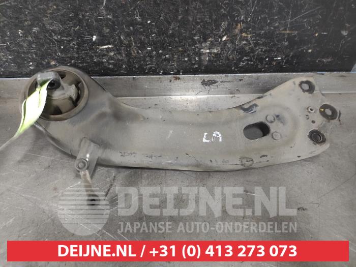 Kia Sorento Draagarm links-achter O608840