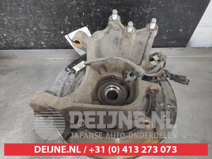 Kia Sorento Knuckle, rear right O608852
