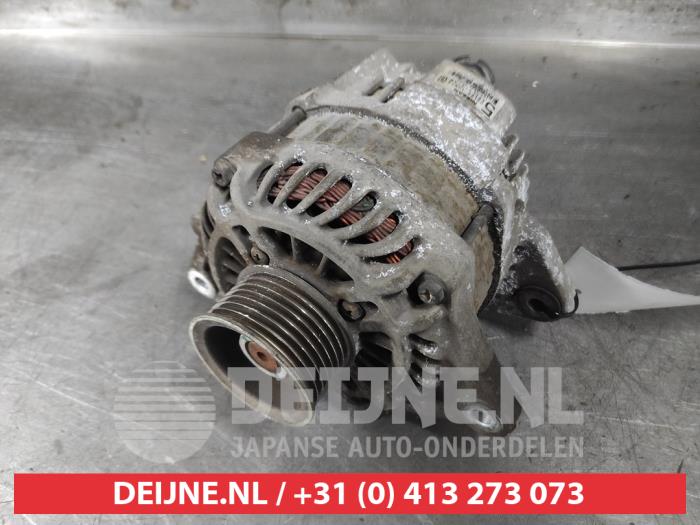 Gebruikte Dynamo Nissan Micra (K13) 1.2 12V Prijs € 40,00 Margeregeling aangeboden door V.Deijne Jap.Auto-onderdelen BV
