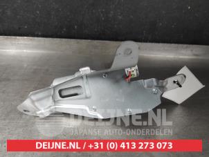 Nissan Micra Scheibenwischermotor hinten O608917 foto 2