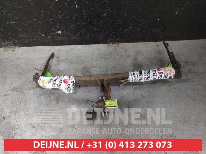 Toyota Corolla Verso Towbar O609093
