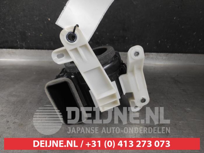 Toyota Yaris Cross Battery fan O609393