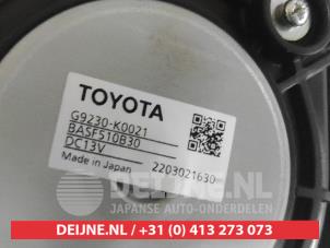 Toyota Yaris Cross Battery fan O609393 photo 3