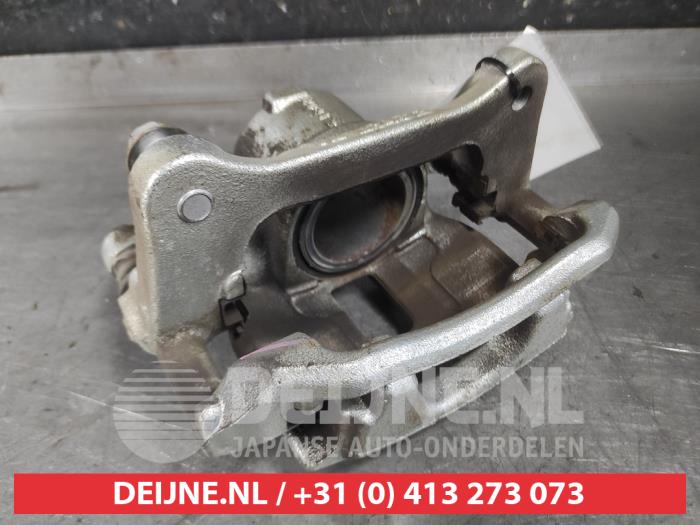 Toyota Yaris Cross Front brake calliper, left O609470