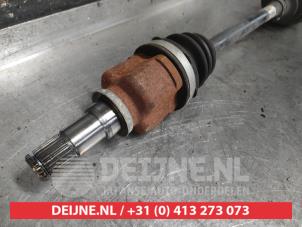 Toyota Yaris Front drive shaft, left O609561 photo 2