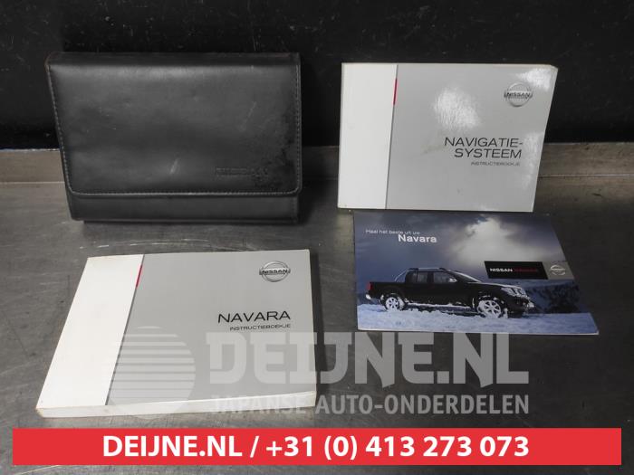 Nissan Navara Instruction Booklet O609664