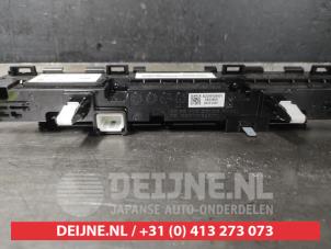 Kia Niro Radio control panel O609977 photo 2