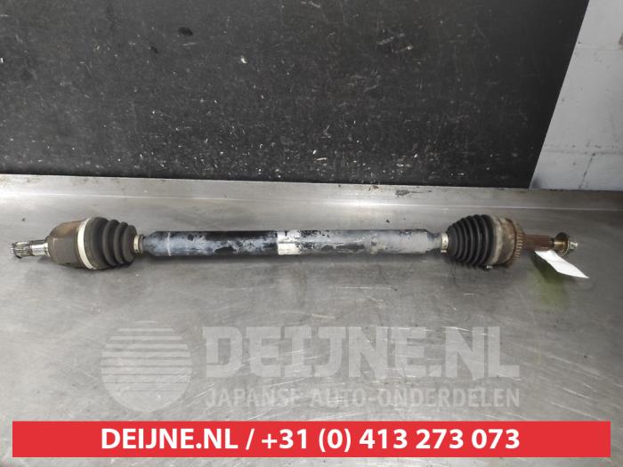 Kia Ceed Aandrijfas rechts-voor O609971