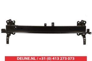 Nieuwe Bumperbalk voor Hyundai Tucson Prijs € 163,27 Inclusief btw aangeboden door V.Deijne Jap.Auto-onderdelen BV