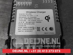 Kia Niro Wireless charger O610012 photo 2